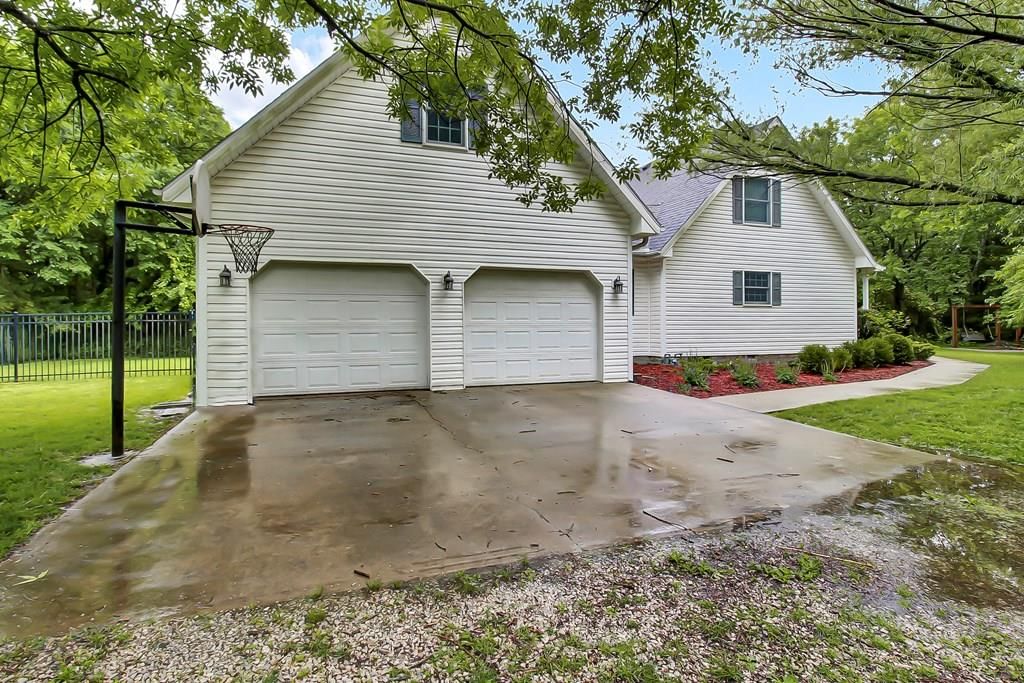 24023 Meade Road — photo 33