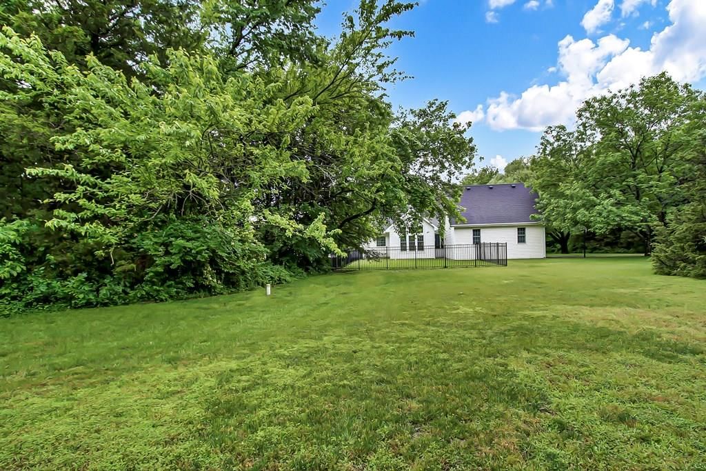 24023 Meade Road — photo 36