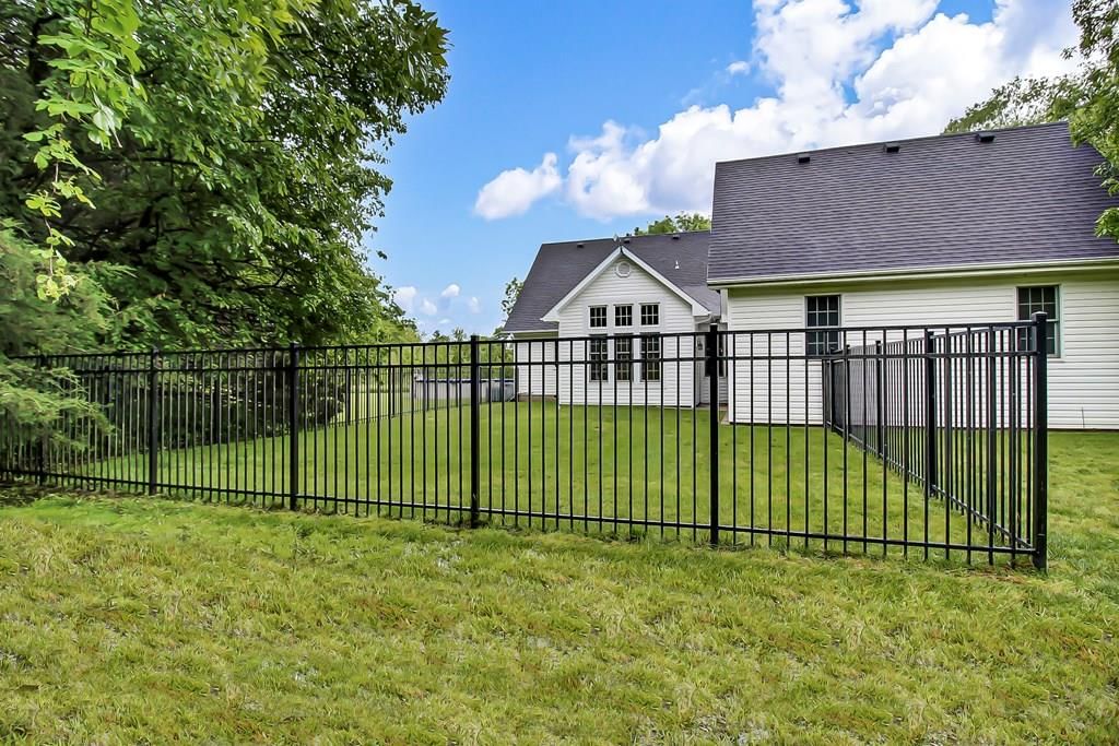 24023 Meade Road — photo 37