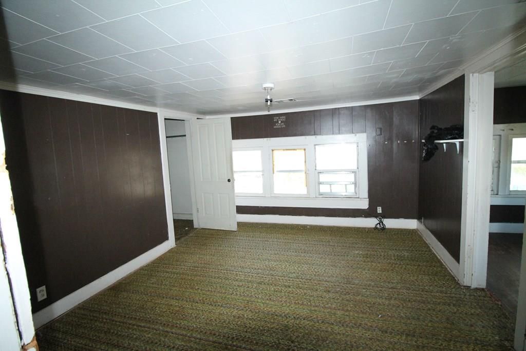 508 S Maple Street — photo 11