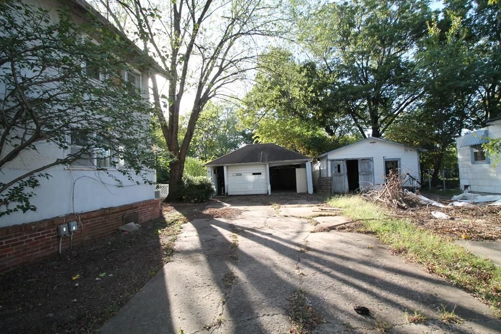 508 S Maple Street — photo 21