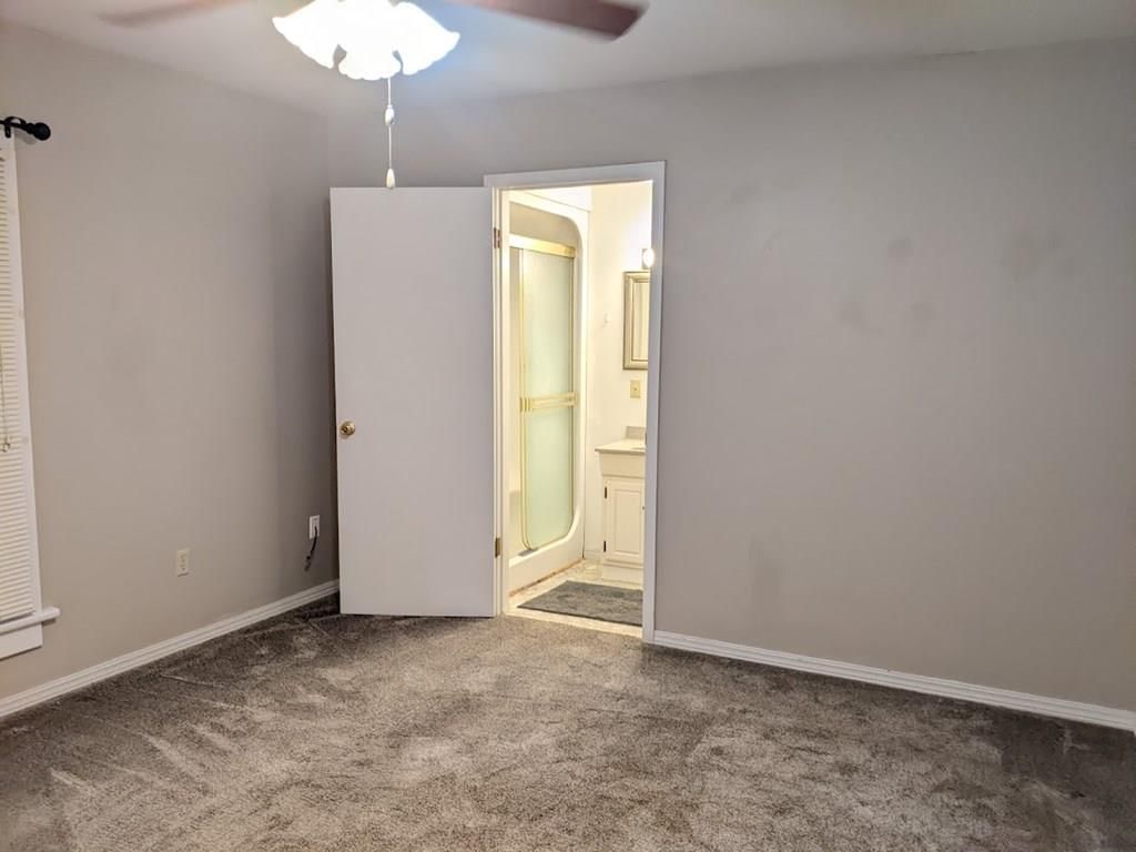 512 W Main Street — photo 36