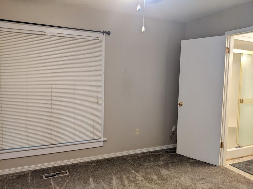 512 W Main Street — photo 37