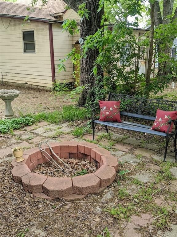 512 W Main Street — photo 58