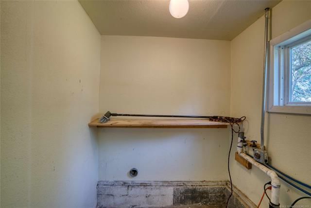 435 S Maple N/A — photo 13