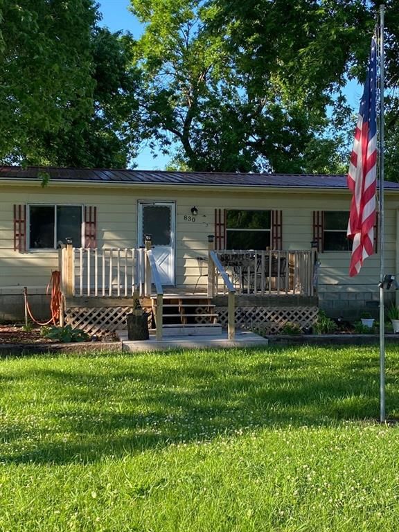 830 Maple Street — photo 2