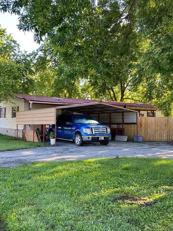 830 Maple Street — photo 16