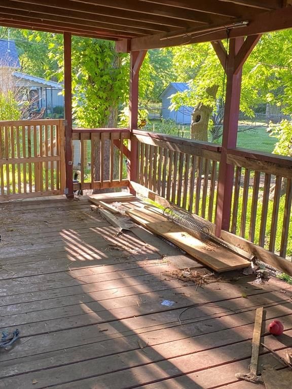 830 Maple Street — photo 17