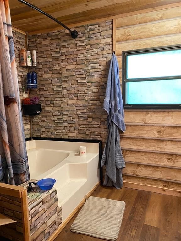 830 Maple Street — photo 10