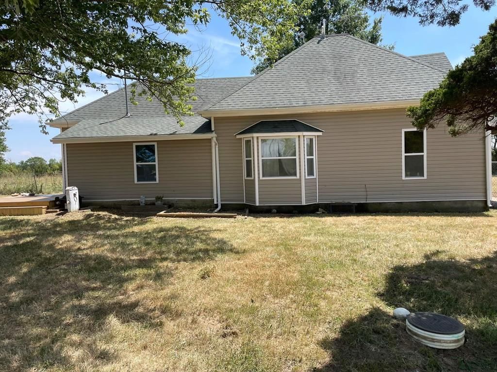 21027 US HWY 59 N/A — photo 15