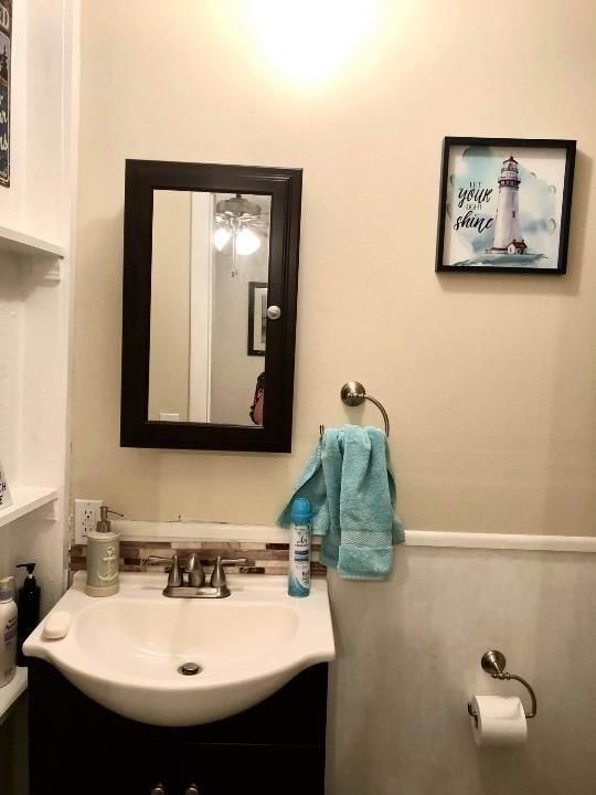 453629 Creek Avenue — photo 8