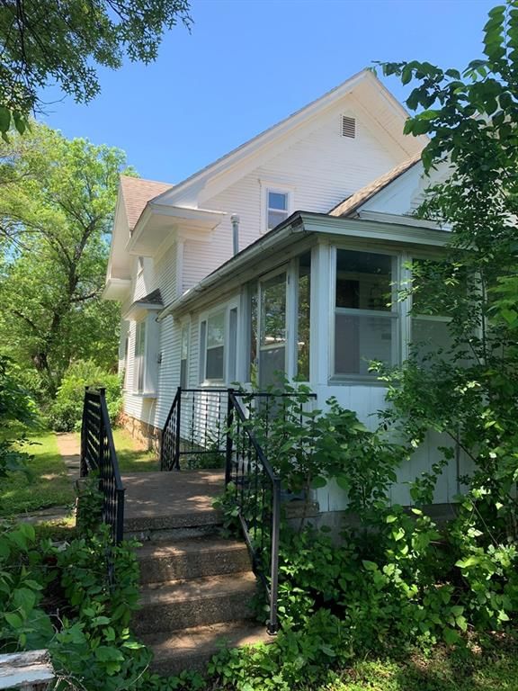 1430 S Central Avenue — photo 28