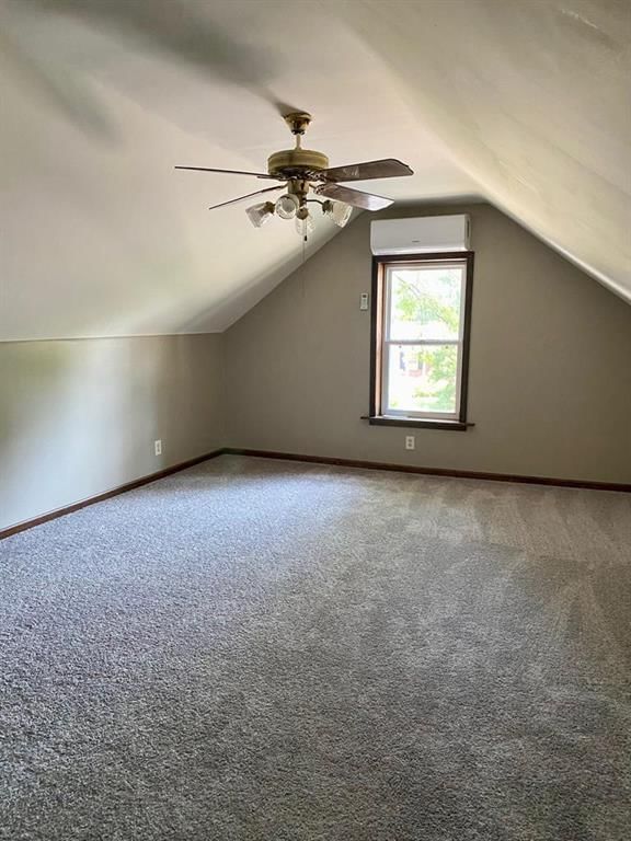 1006 E 3rd Street — photo 30