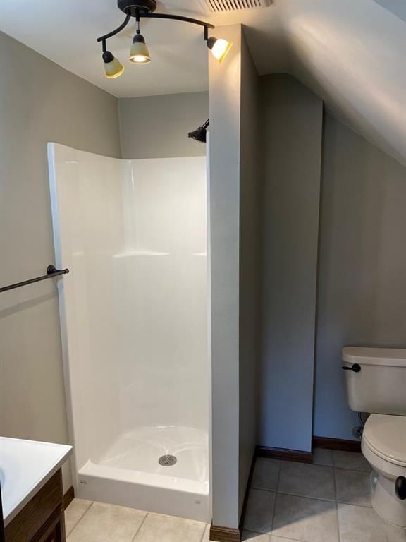 1006 E 3rd Street — photo 32