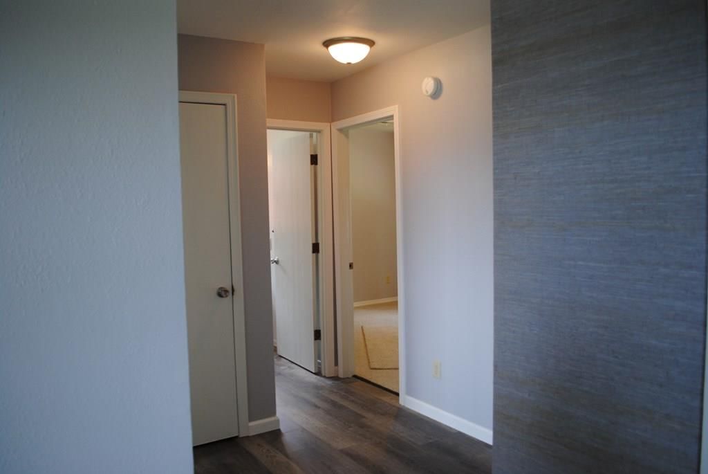 1910 N 10th N/A — photo 14