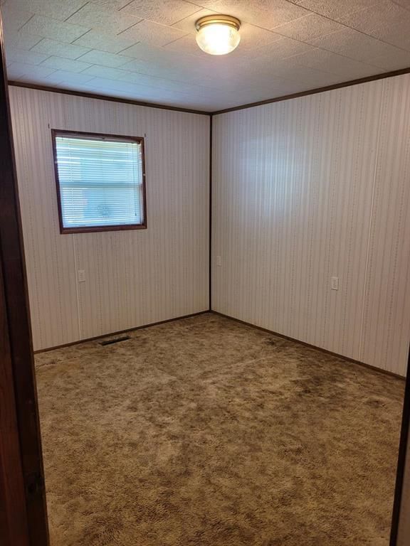 404 S Pine Street — photo 13
