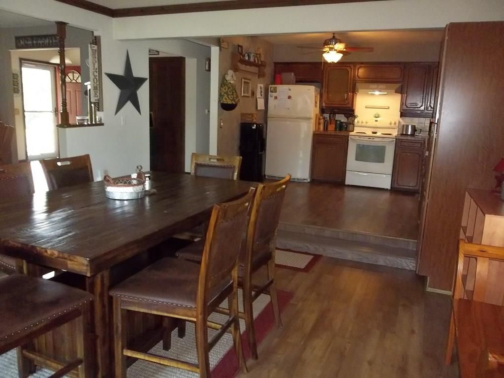 2302 W 3rd Street Terrace — photo 9