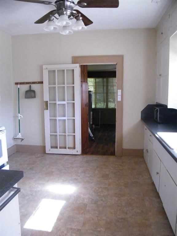 915 E Main N/A — photo 11
