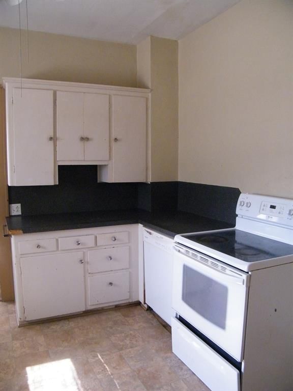 915 E Main N/A — photo 13