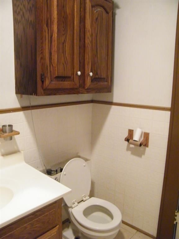915 E Main N/A — photo 28