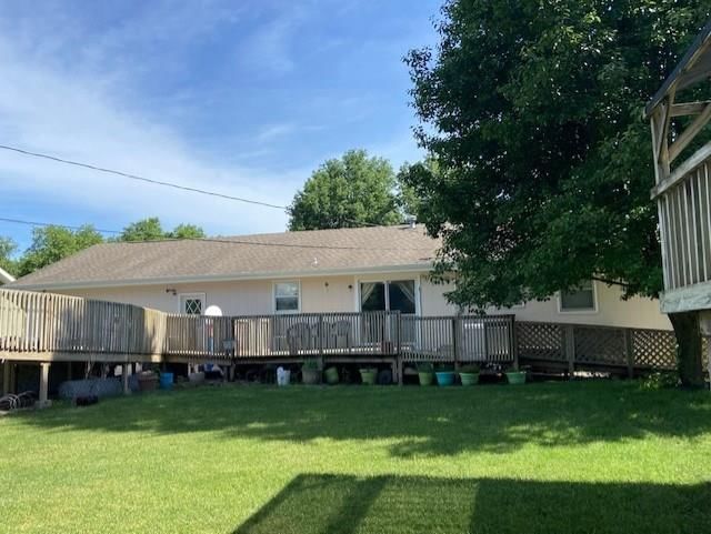 3307 Clark Avenue — photo 20
