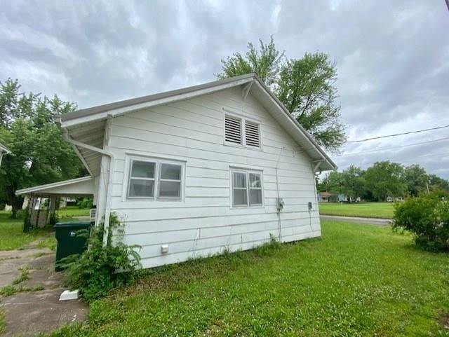 2331 Corning Avenue — photo 13