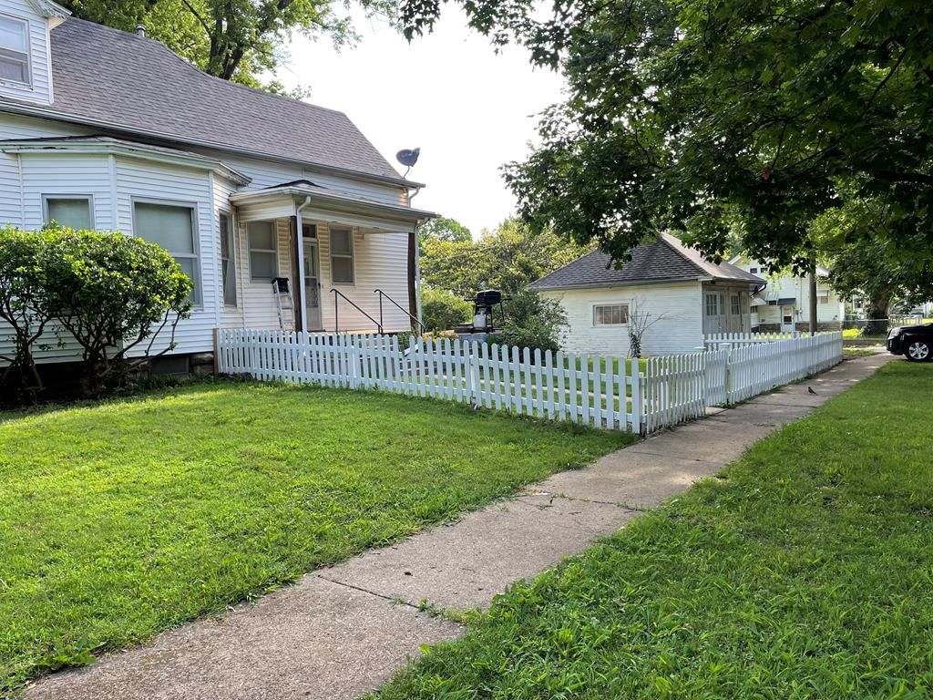 318 S 4th Street — photo 30