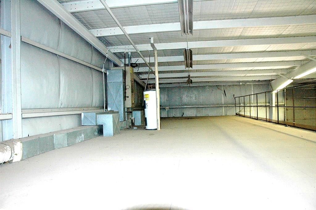 1729 S 21 N/A — photo 9