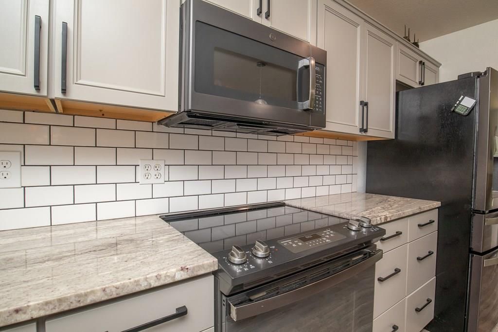 207 N Edgewood N/A — photo 11