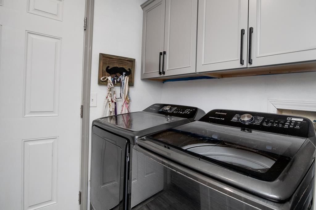 207 N Edgewood N/A — photo 13