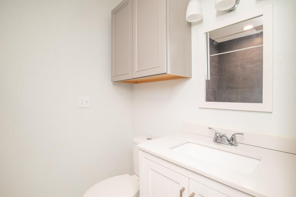 207 N Edgewood N/A — photo 16