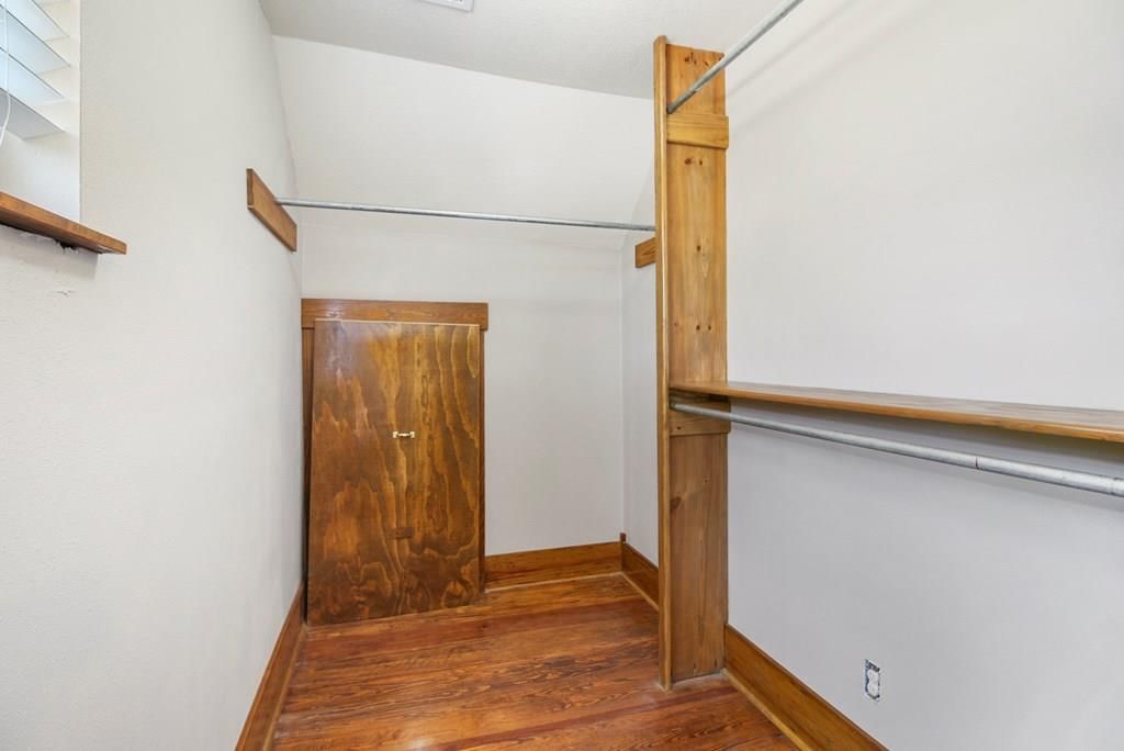 303 14th Street — photo 23