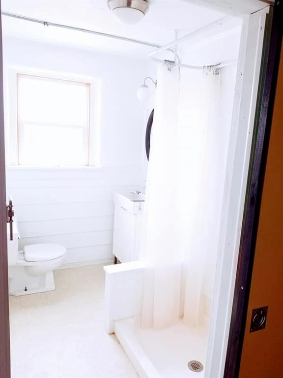 221 W Myrtle N/A — photo 5