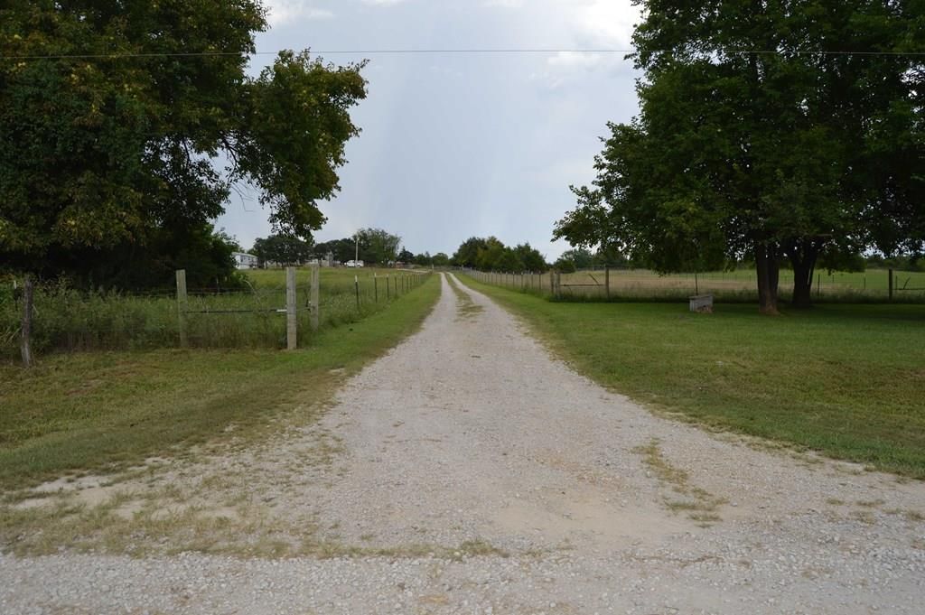 17740 Rooks Road — photo 3