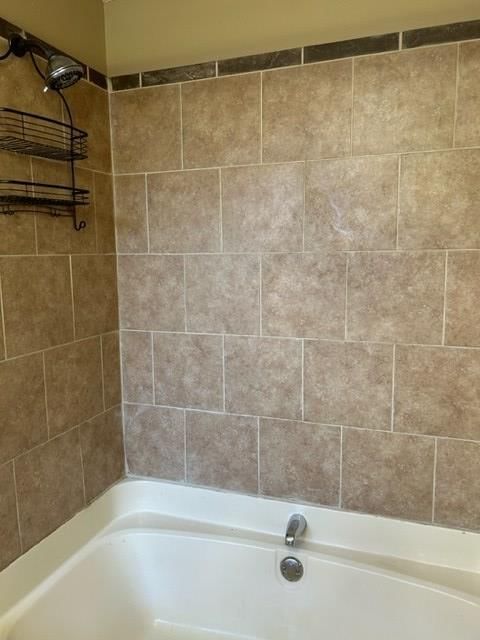 2701 Elm Avenue — photo 26
