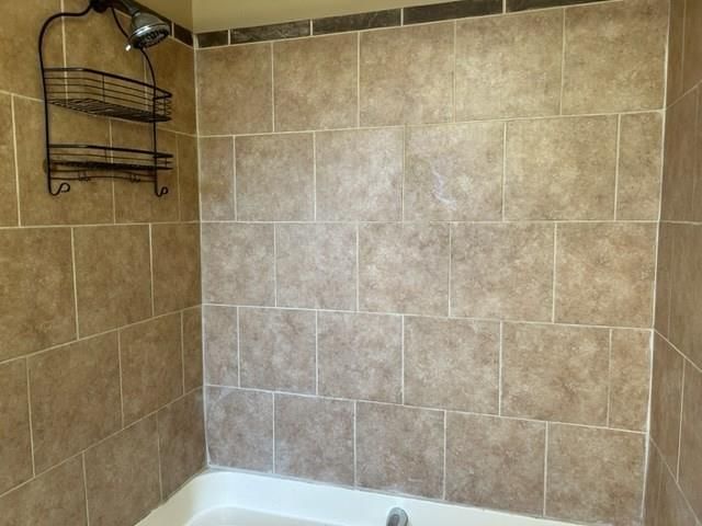 2701 Elm Avenue — photo 27