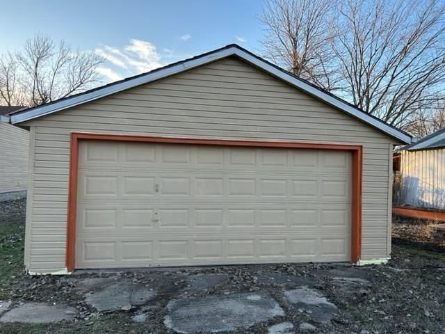 2701 Elm Avenue — photo 41