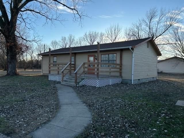 2701 Elm Avenue — photo 43