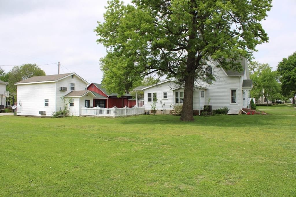 403 S Kansas N/A — photo 46