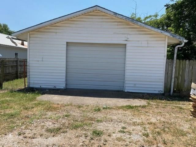 1227 Dirr Avenue — photo 22