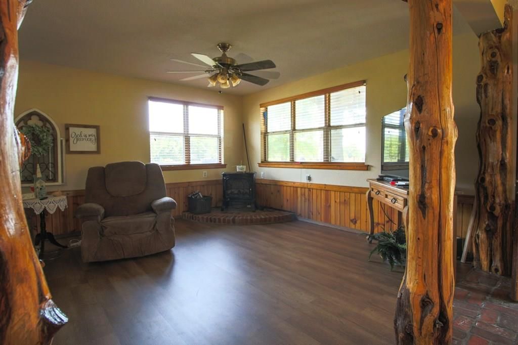 7600 Friends Road — photo 8