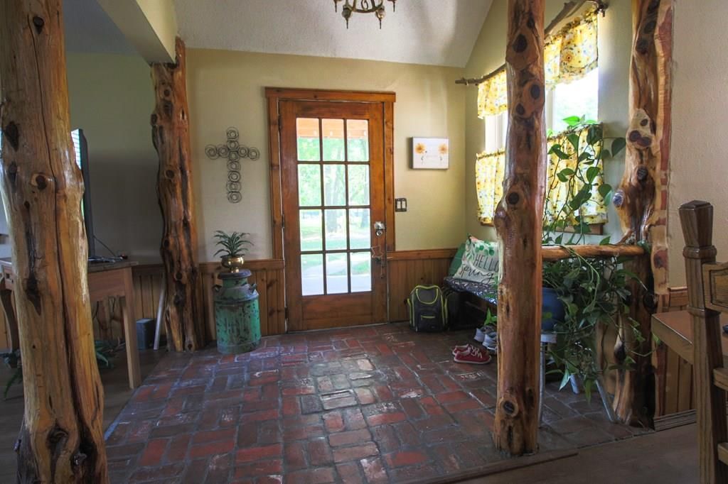 7600 Friends Road — photo 10
