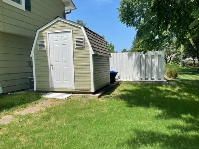 2813 Rolling Green Drive — photo 49