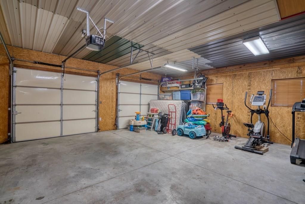 2496 CR 4300 N/A — photo 25