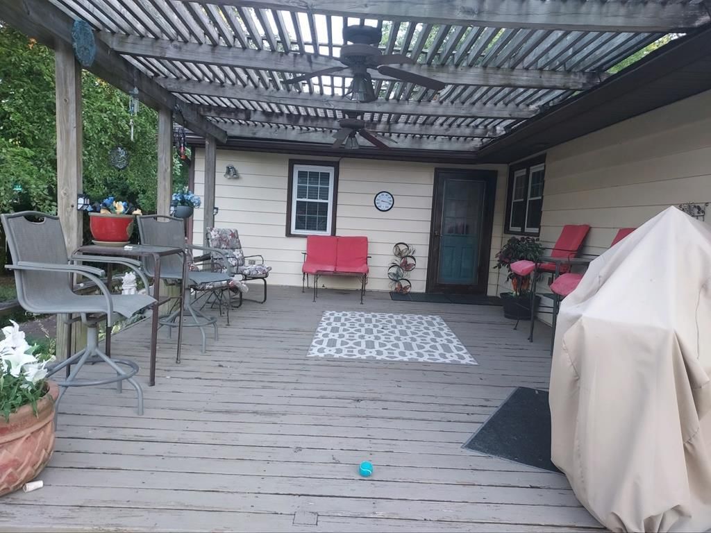 1405 Thornton N/A — photo 21