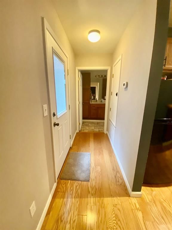 112 W Howard N/A — photo 13