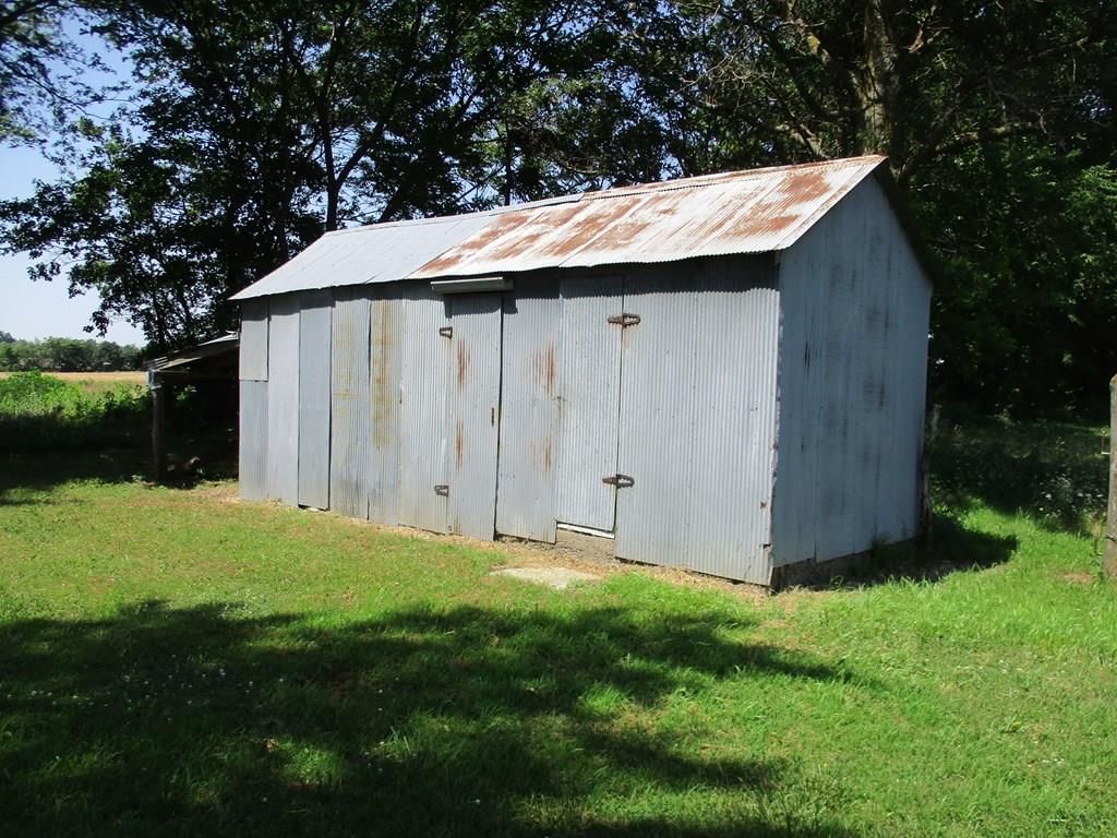 2746 NW Center Star Road — photo 12