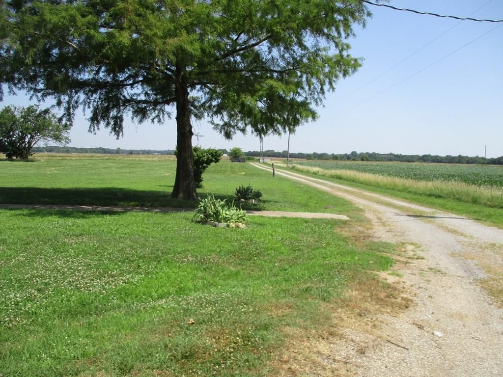 2746 NW Center Star Road — photo 15