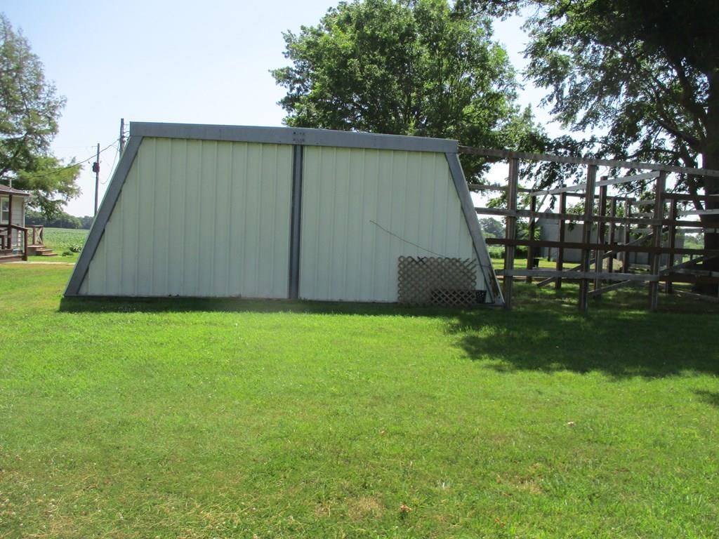 2746 NW Center Star Road — photo 8