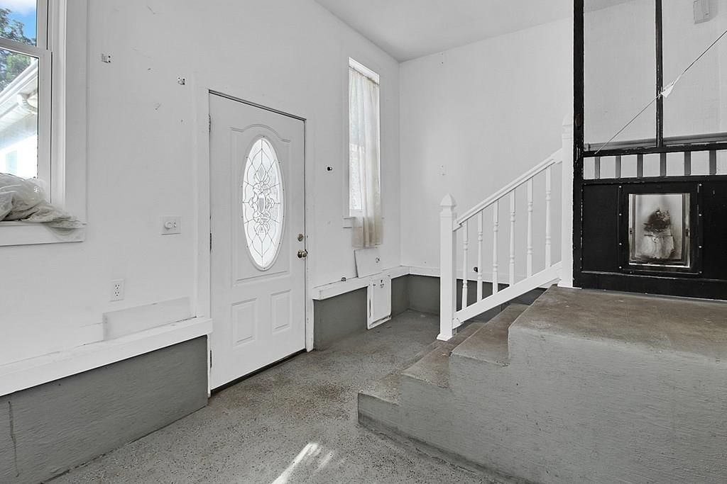1329 Grand Avenue — photo 34